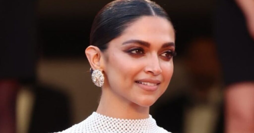 Deepika Padukone: Age (2024 )Upcoming Movies, Net Worth , Height , Husband, and Pregnancy News